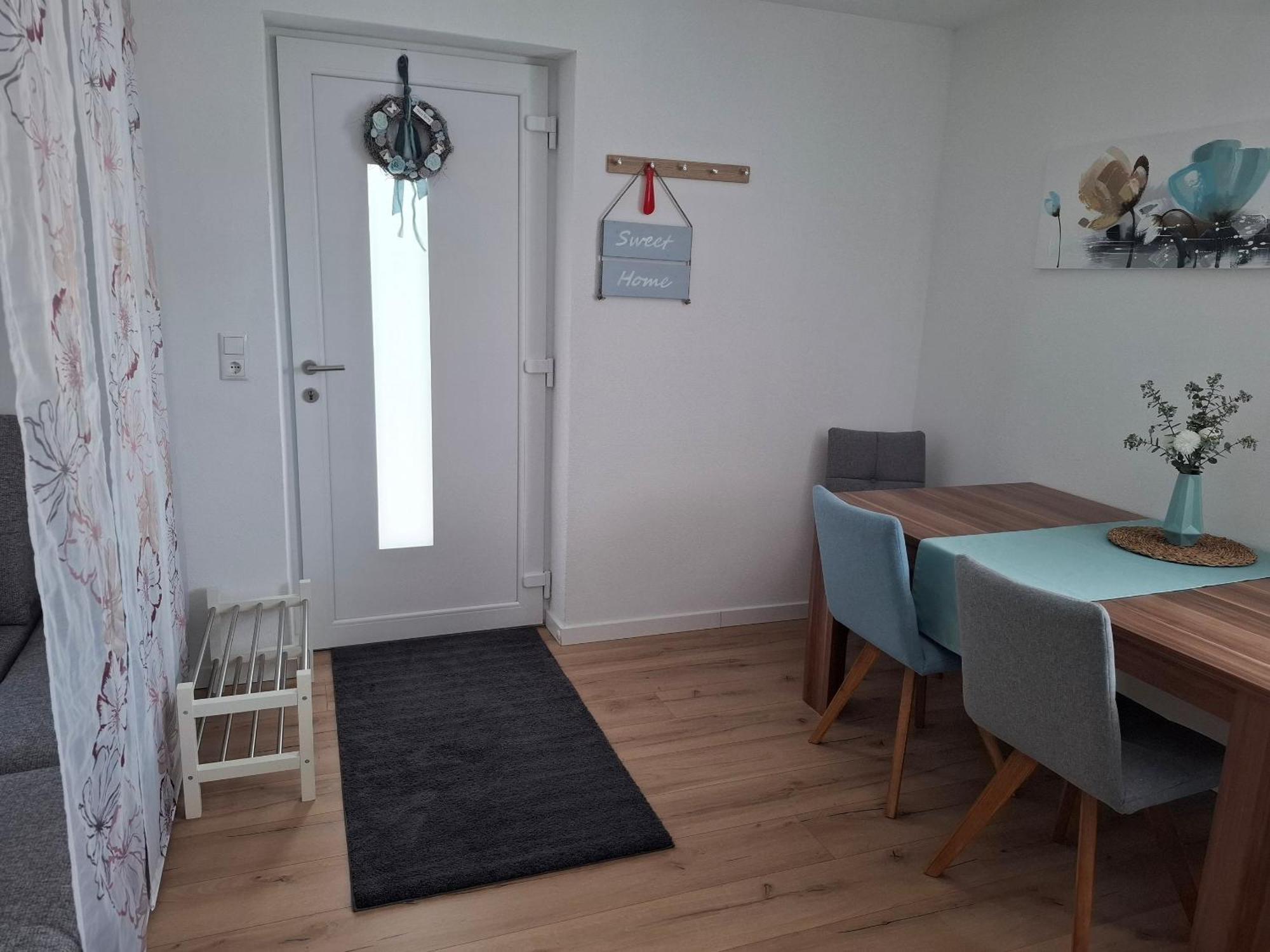 Ferienwohnung Am Blumenberg 巴特梅根特海姆 外观 照片