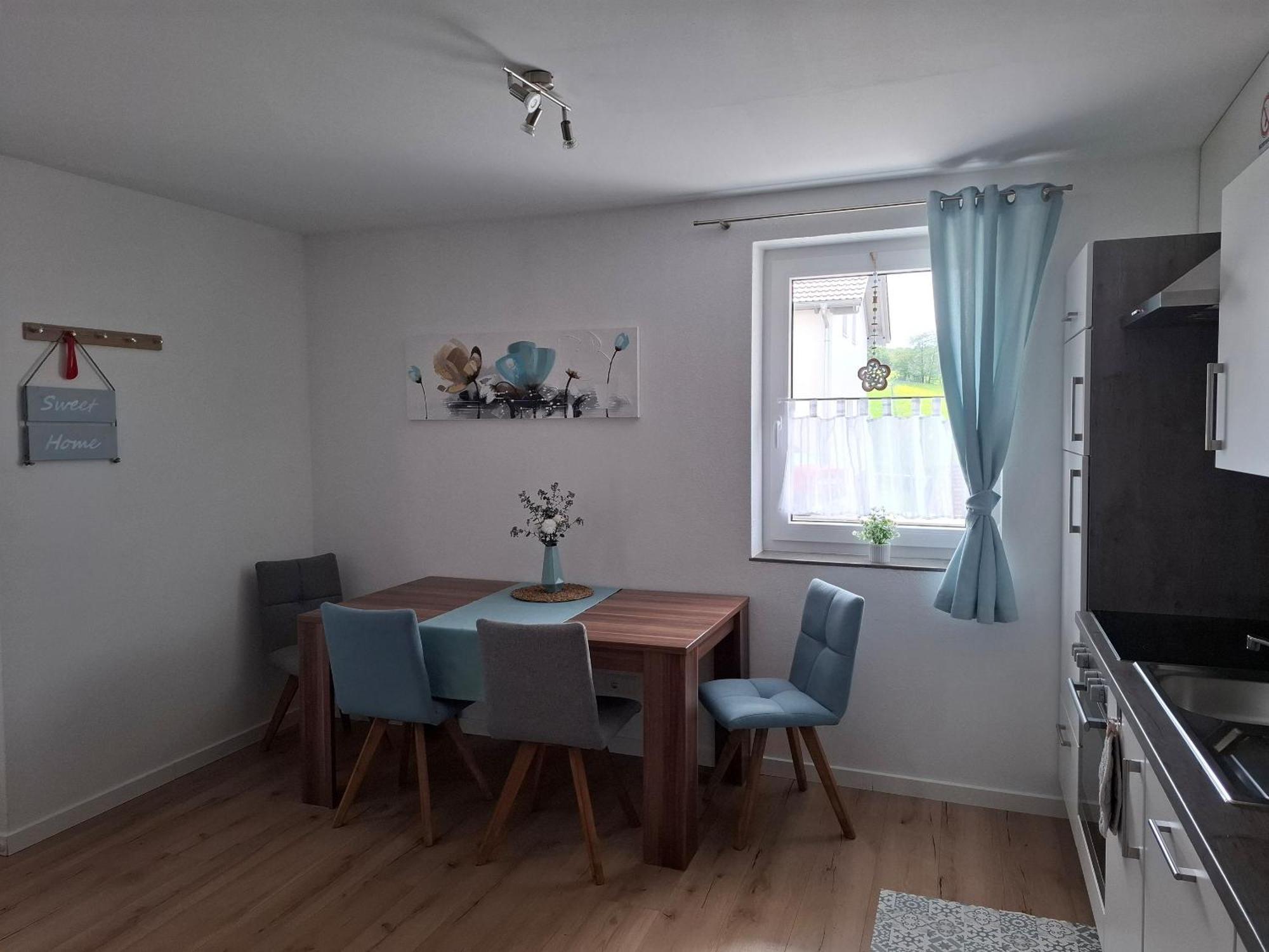Ferienwohnung Am Blumenberg 巴特梅根特海姆 外观 照片
