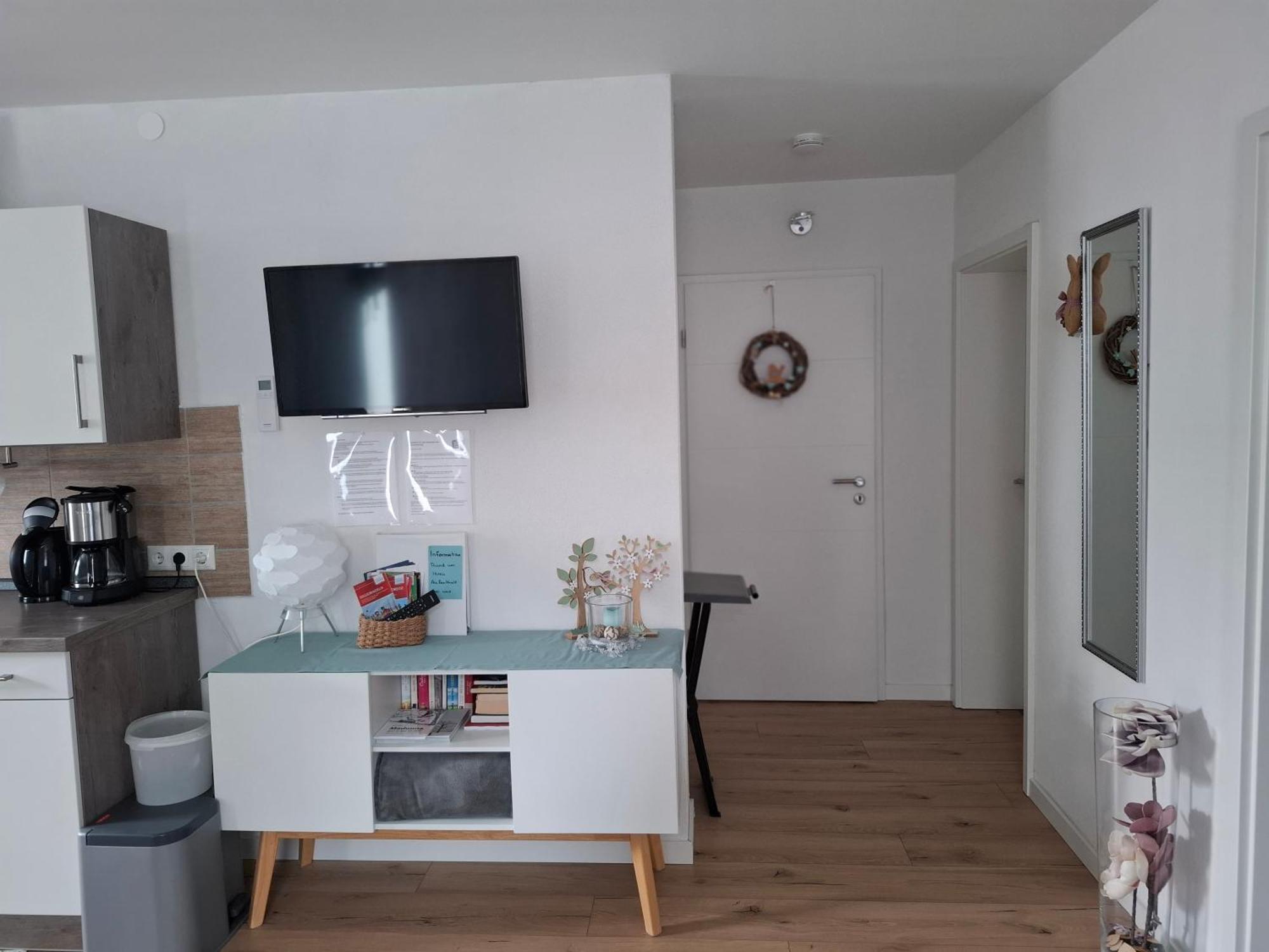 Ferienwohnung Am Blumenberg 巴特梅根特海姆 外观 照片